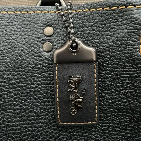 🍁SOLD Coach Rogue 30 bag black new with tags - Picture 2 of 13